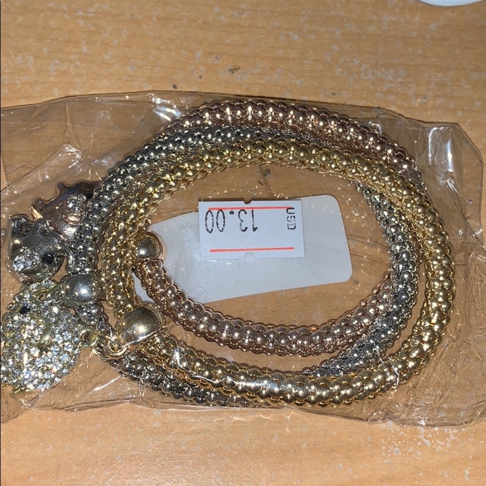 Bracelet - Picture 2 of 3